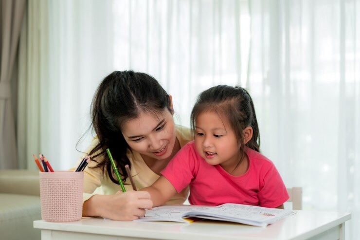 anak menolak kerjakan PR, anak malas belajar, tips mendampingi anak belajar, anak takut dimarahi saat belajar, parenting empatik, motivasi belajar anak, ibupedia parenting